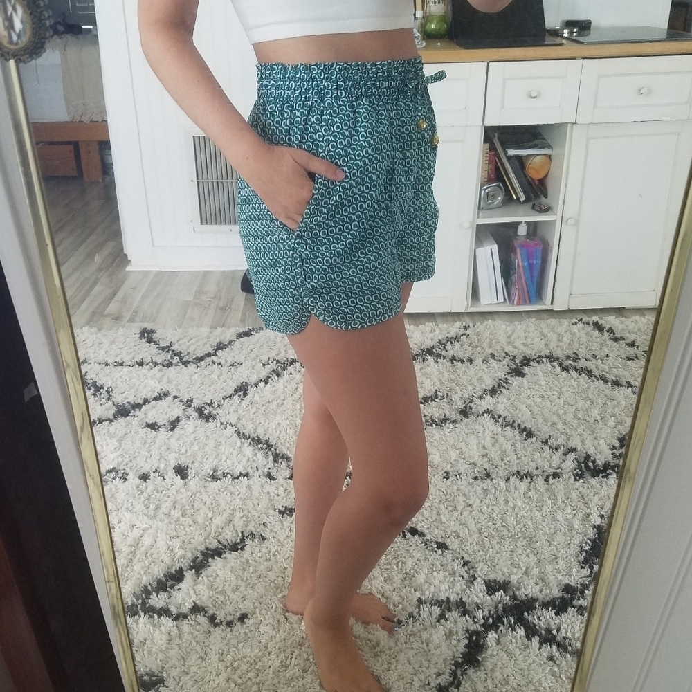 H&M shorts - Picture 3 of 7